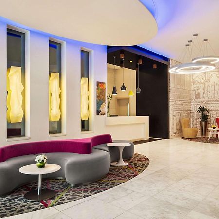 Hotel Ibis Styles Sharjah Exterior foto