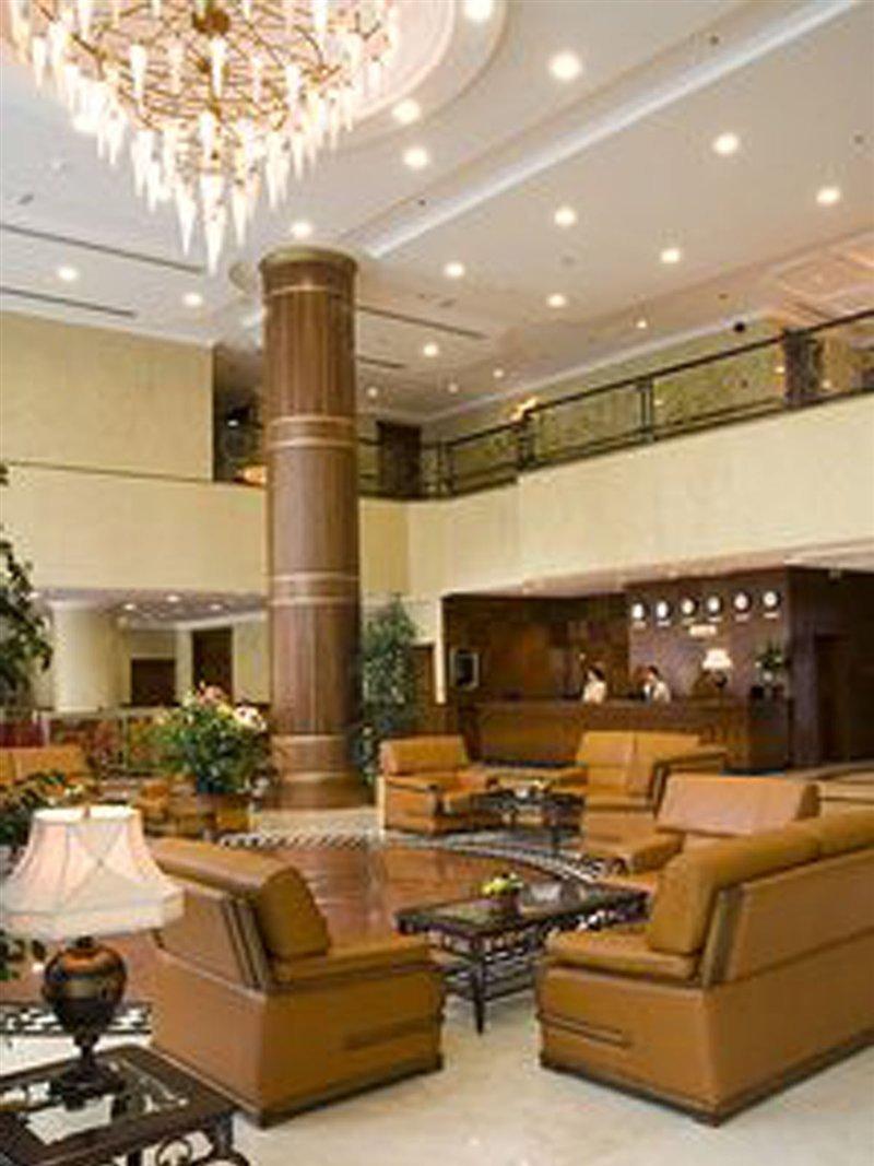 Hotel Ibis Styles Sharjah Exterior foto